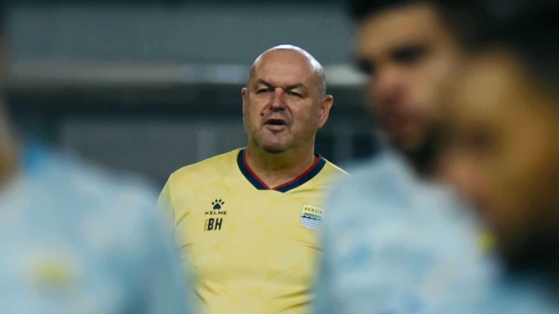 Jelang Lawan Persik Kediri, Bojan Hodak Minta Persib Bandung Tetap Waspada